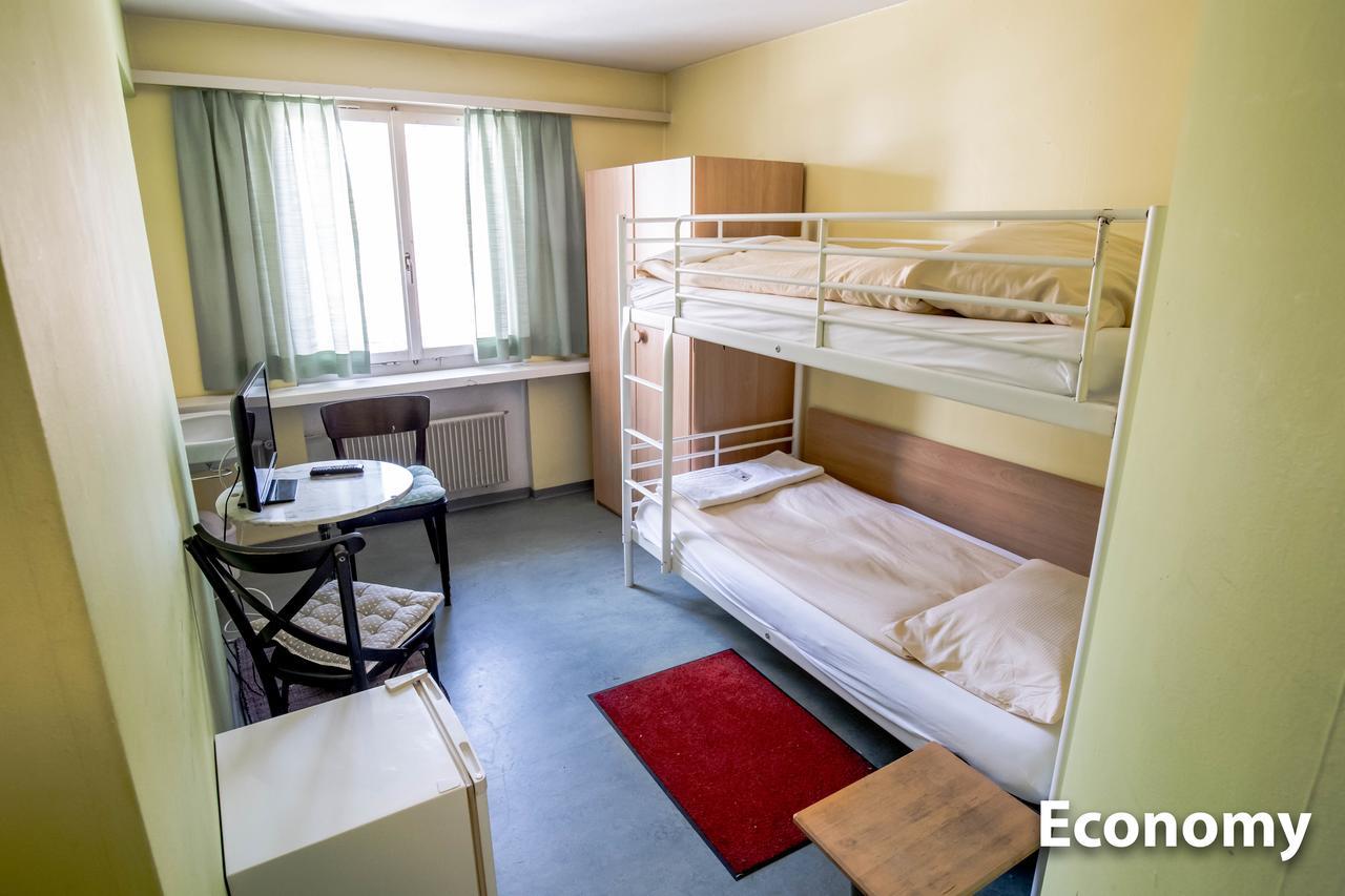 Hotel & Backpackers Zak Schaffhausen Ngoại thất bức ảnh